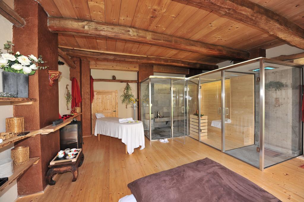 Guarene La Madernassa Resort - Casalora Dimora Storica Di Charme المظهر الخارجي الصورة